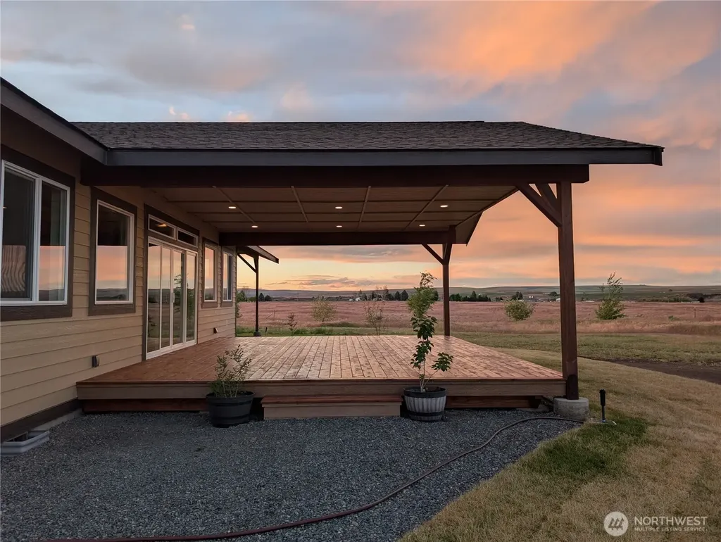 21625 Road D.5 NE Soap Lake WA 98851