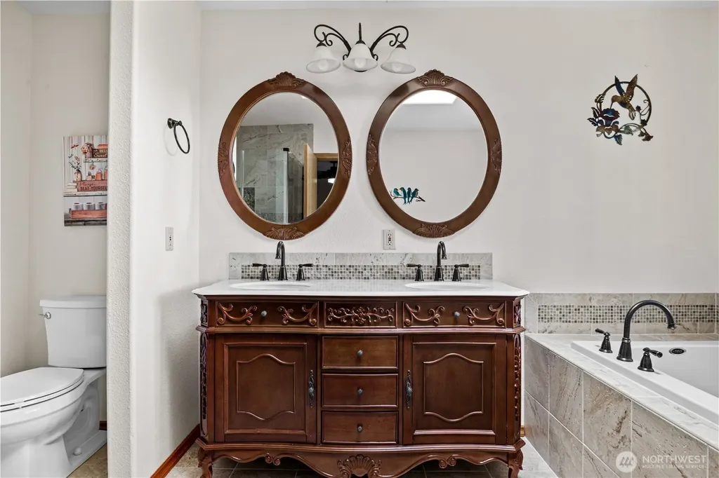 130 Mosswood Lane Longview WA 98632