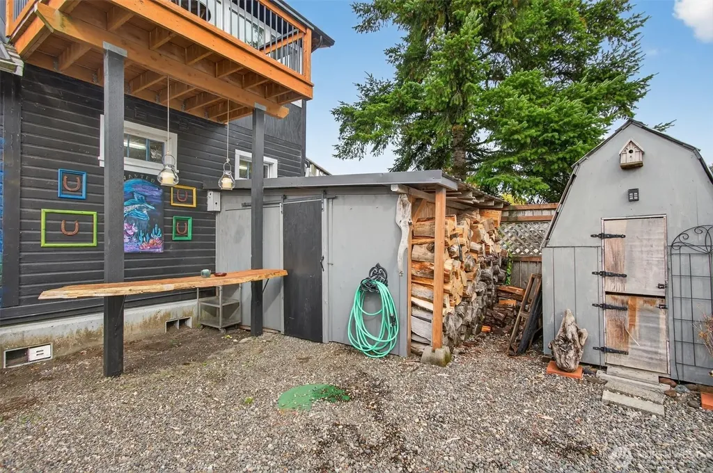 8 Fairgrounds Road Skamokawa WA 98647