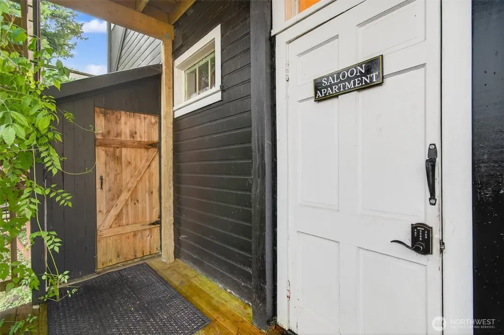 8 Fairgrounds Road Skamokawa WA 98647