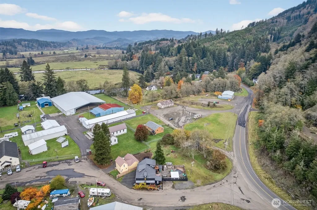 8 Fairgrounds Road Skamokawa WA 98647