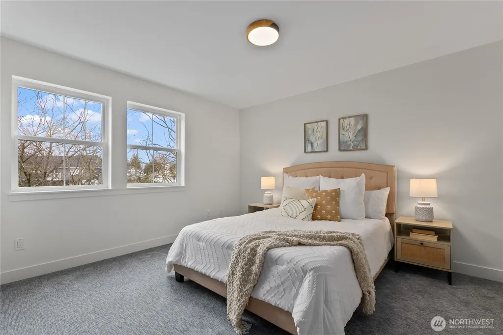 137 E Cedar Drive Lynden WA 98264
