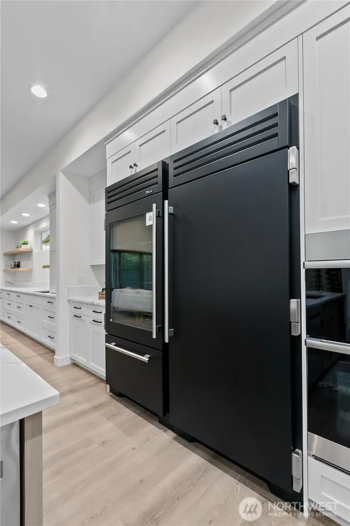 137 E Cedar Drive Lynden WA 98264
