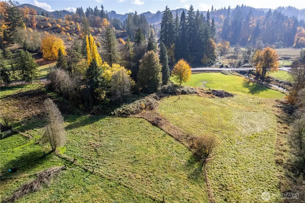 2104 Delameter Road Castle Rock WA 98611