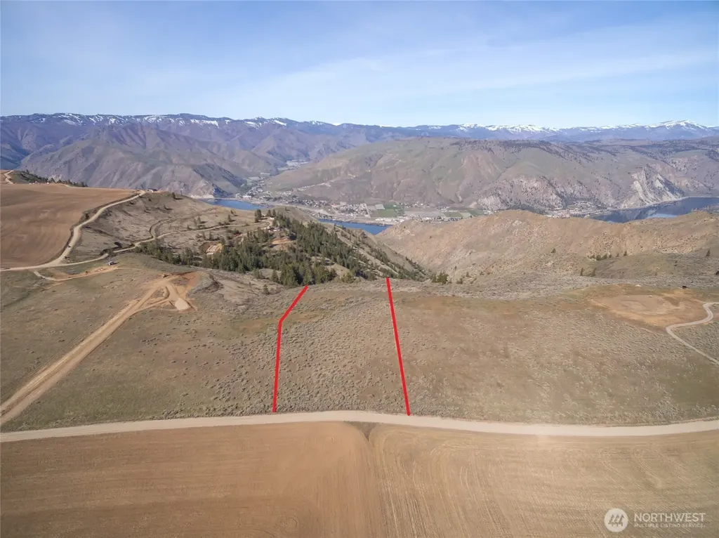 13 Road S NW Waterville WA 98858