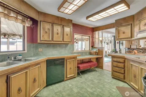 2500 S 370th Street Federal Way WA 98003