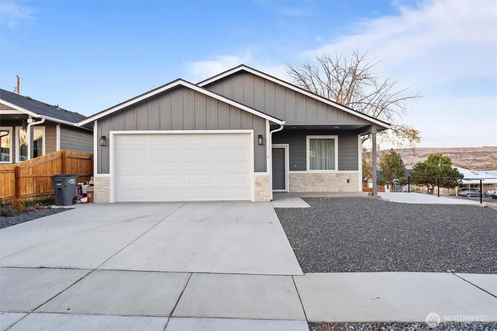 516 W Main Avenue Soap Lake WA 98851