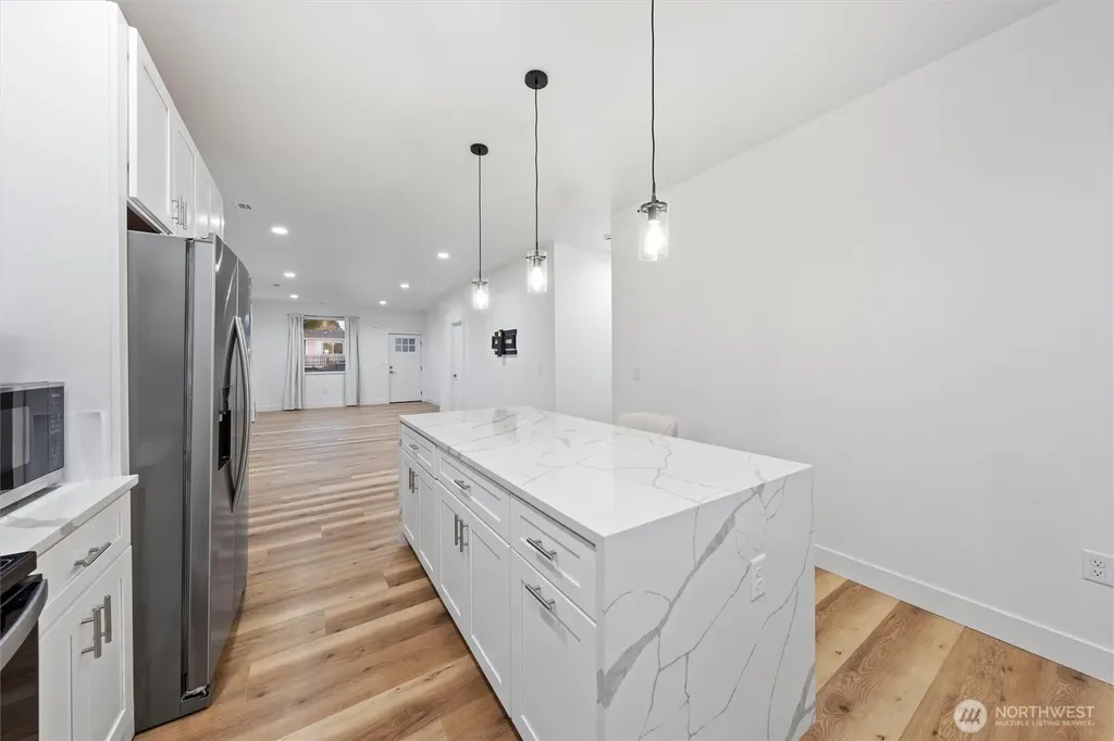 516 W Main Avenue Soap Lake WA 98851