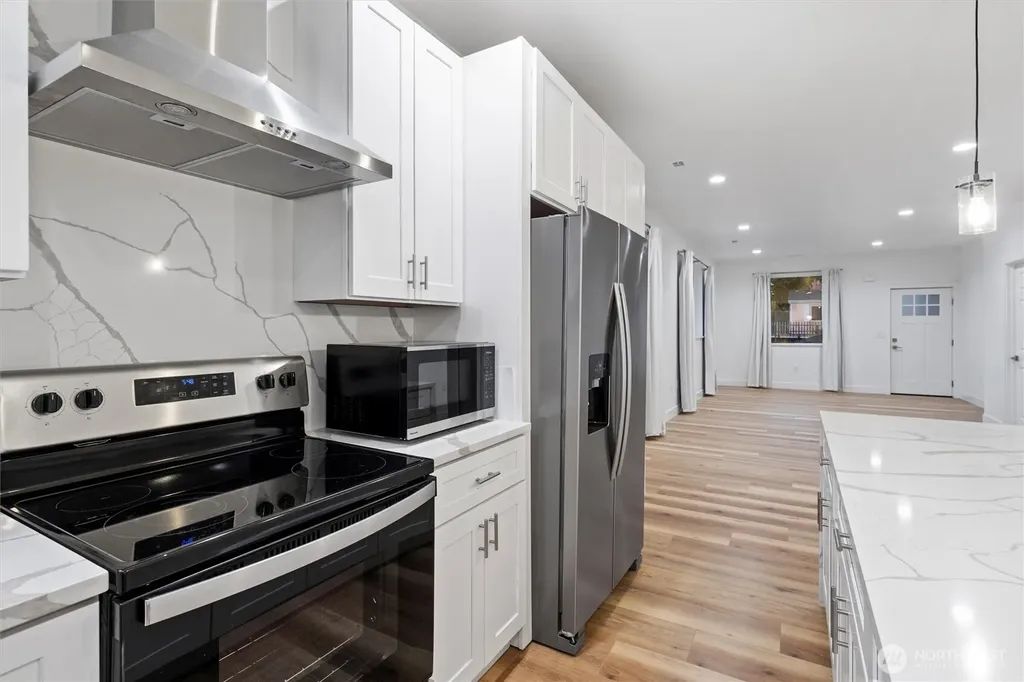 516 W Main Avenue Soap Lake WA 98851
