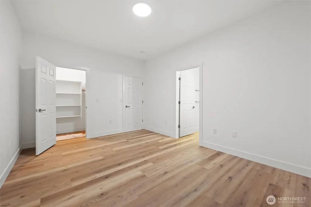516 W Main Avenue Soap Lake WA 98851