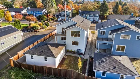 3102 44th Avenue NE Tacoma WA 98422
