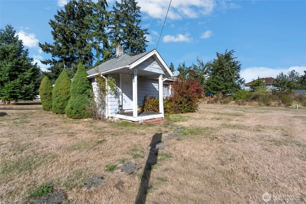 3509 172nd St E Tacoma WA 98446
