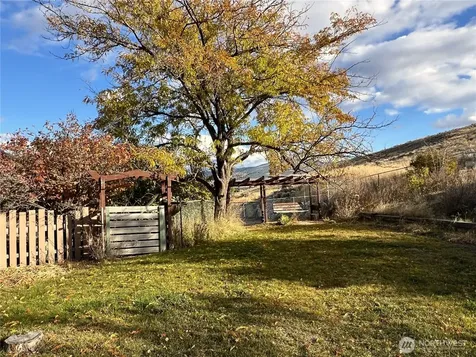 464 Highway 20 Tonasket WA 98855