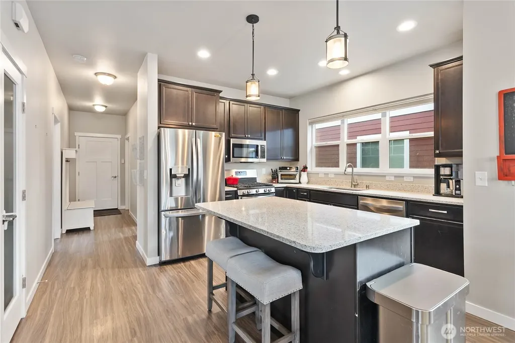 1970 N Prairie Lane Lynden WA 98264
