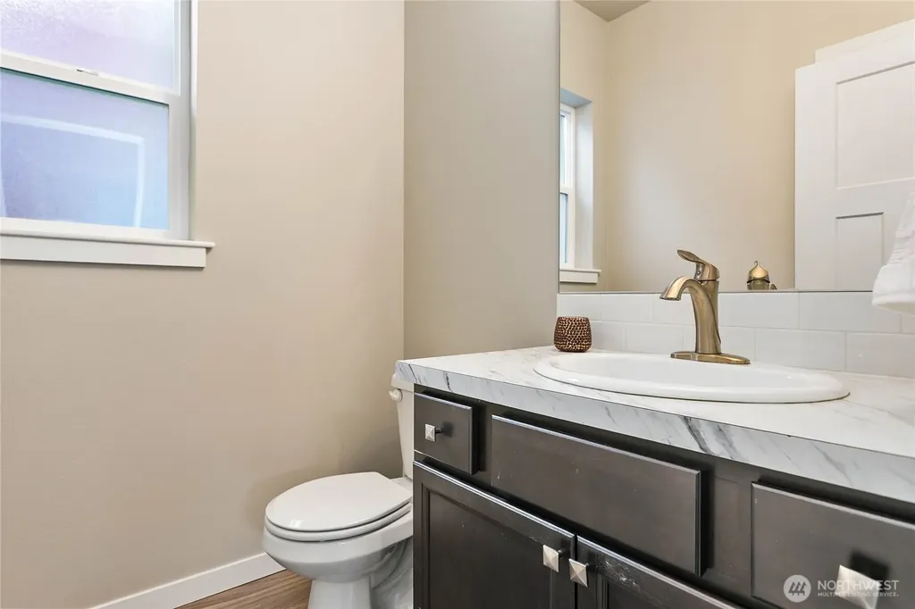 1970 N Prairie Lane Lynden WA 98264