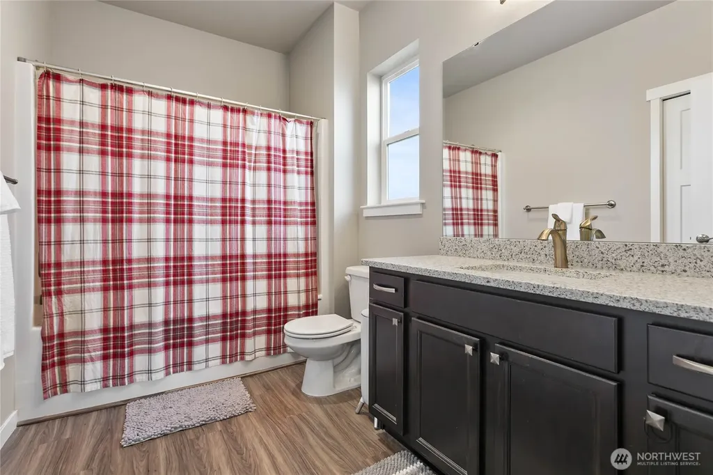 1970 N Prairie Lane Lynden WA 98264