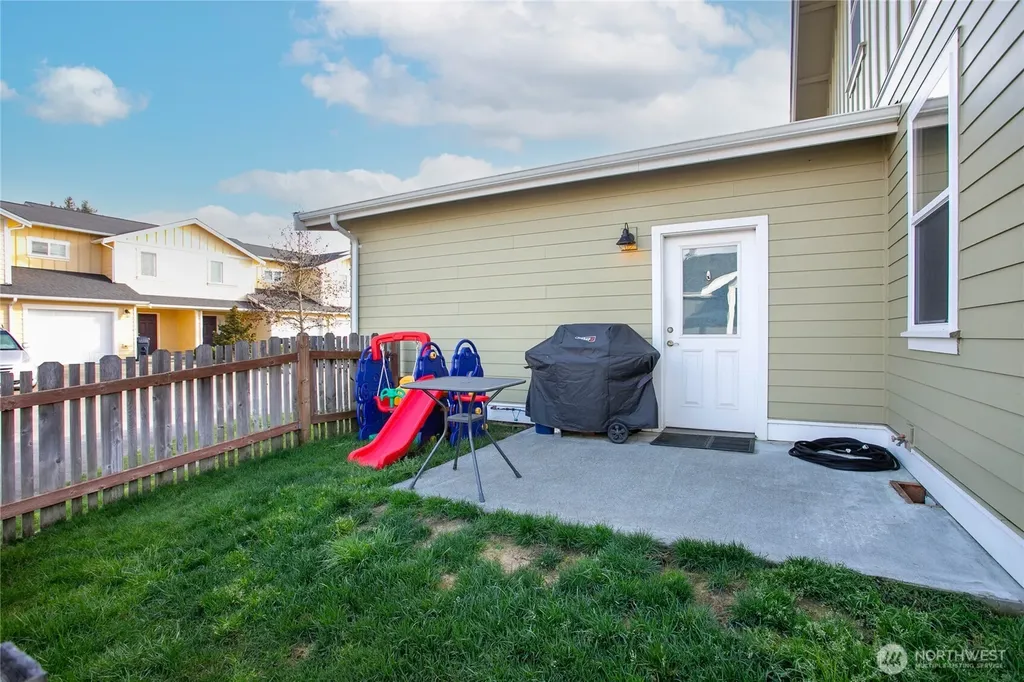 1970 N Prairie Lane Lynden WA 98264