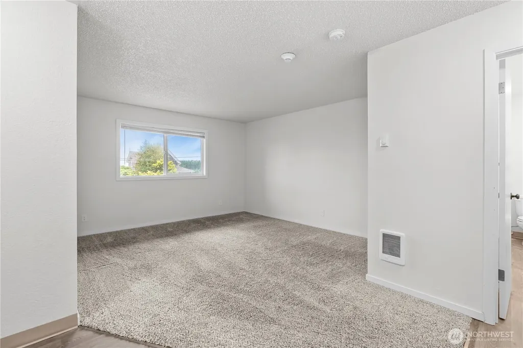 1101 Pacific Avenue N Long Beach WA 98631