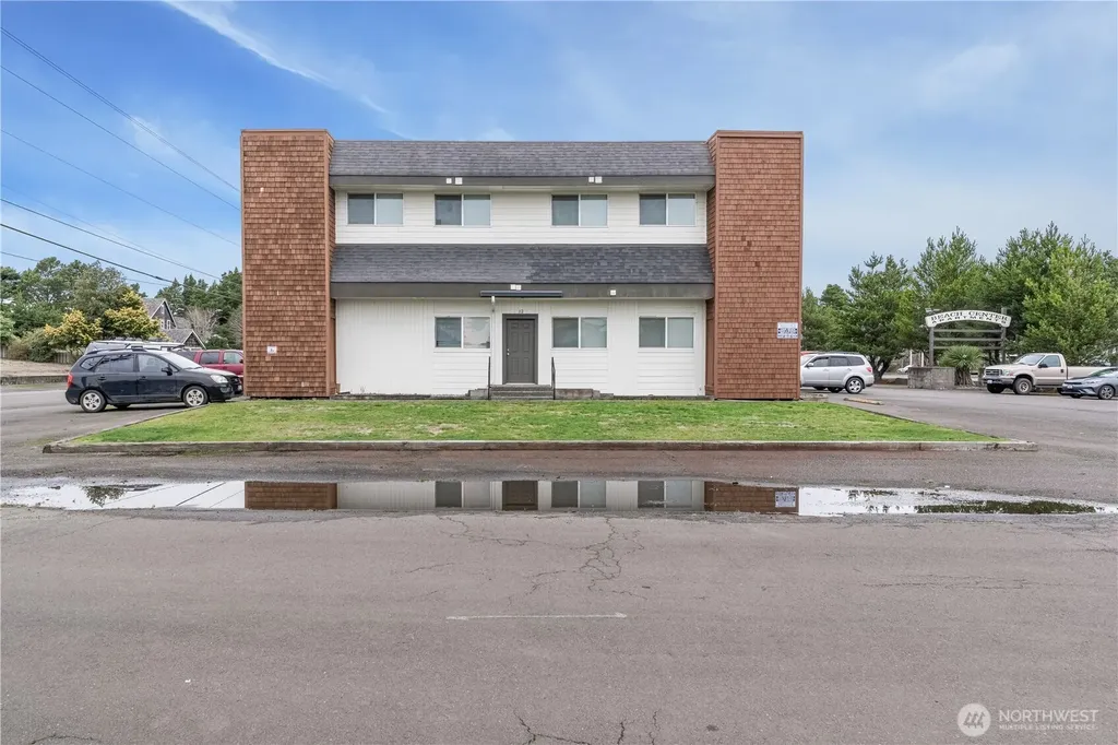 1101 Pacific Avenue N Long Beach WA 98631
