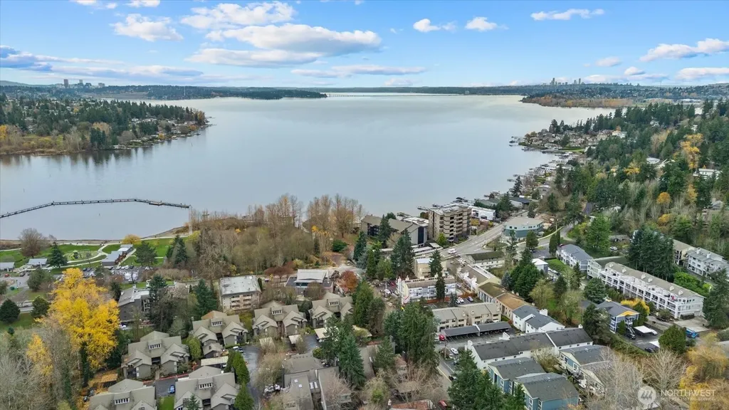 11815 93rd Lane NE Kirkland WA 98034