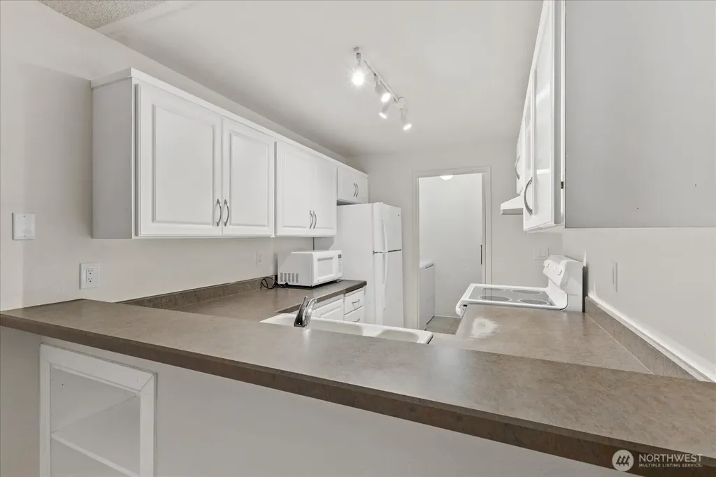 11815 93rd Lane NE Kirkland WA 98034