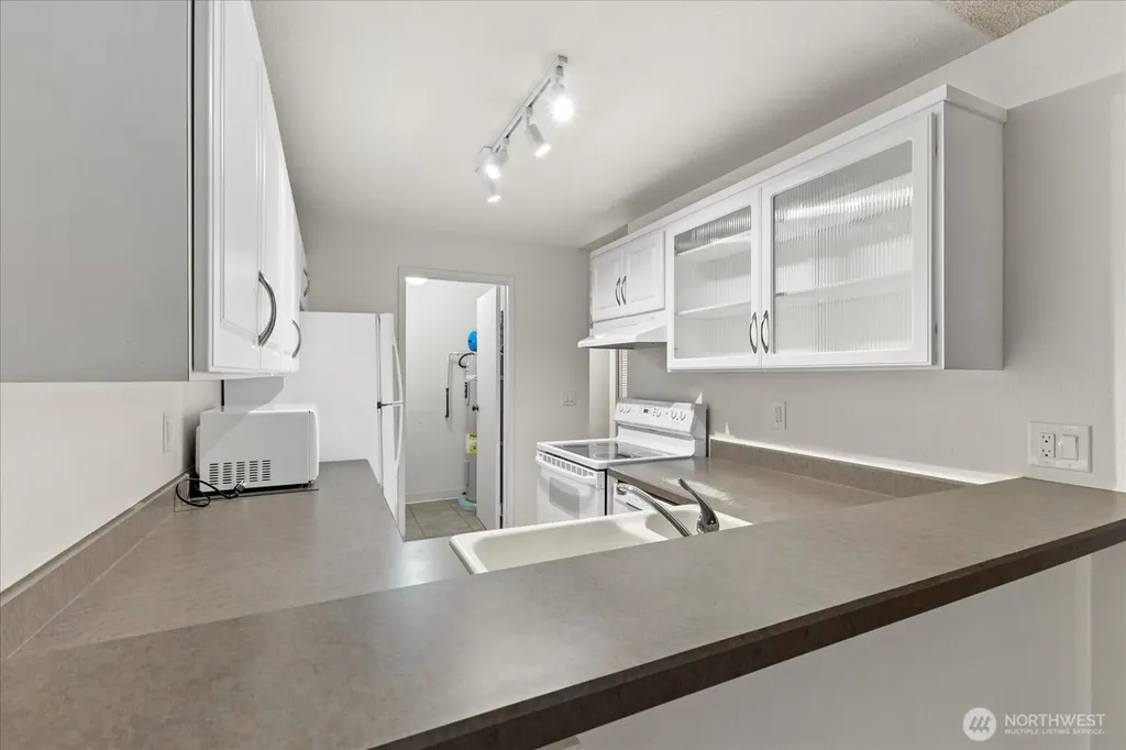 11815 93rd Lane NE Kirkland WA 98034