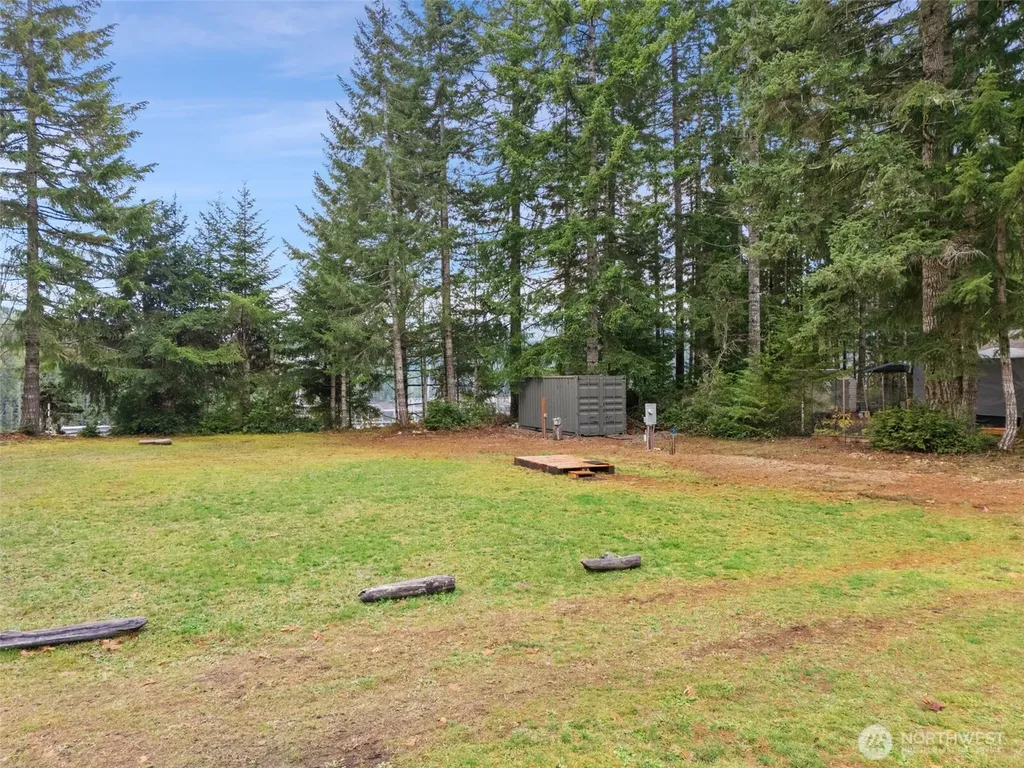 451 N Standstill Drive S Hoodsport WA 98548