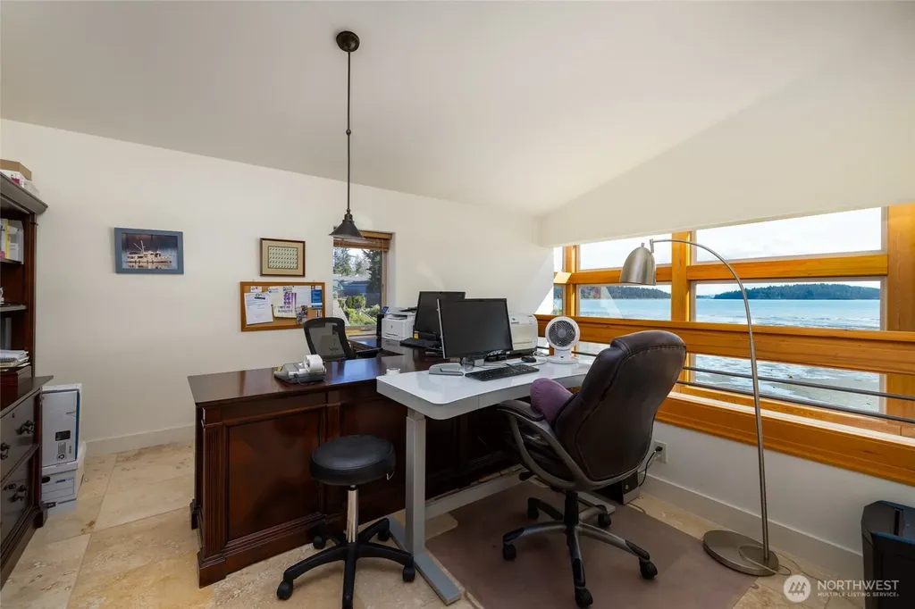 13207 Satterlee Road Anacortes WA 98221