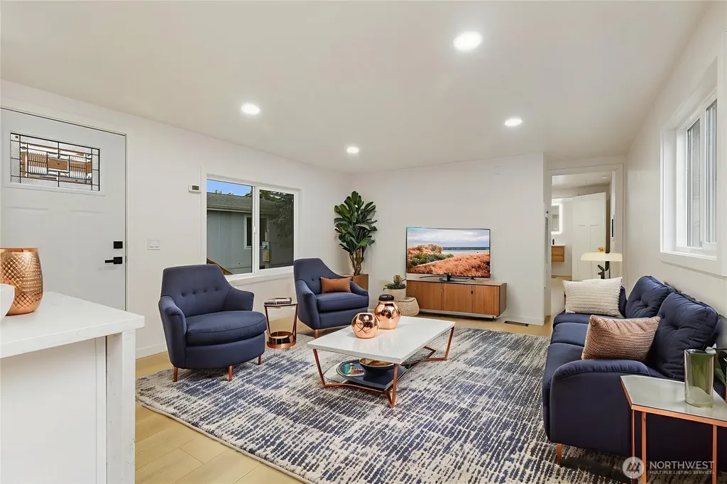 31108 3rd Avenue Black Diamond WA 98010