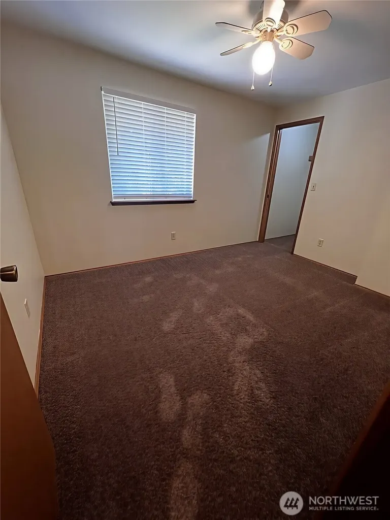 5624 Wisteria Lane NE Bremerton WA 98311