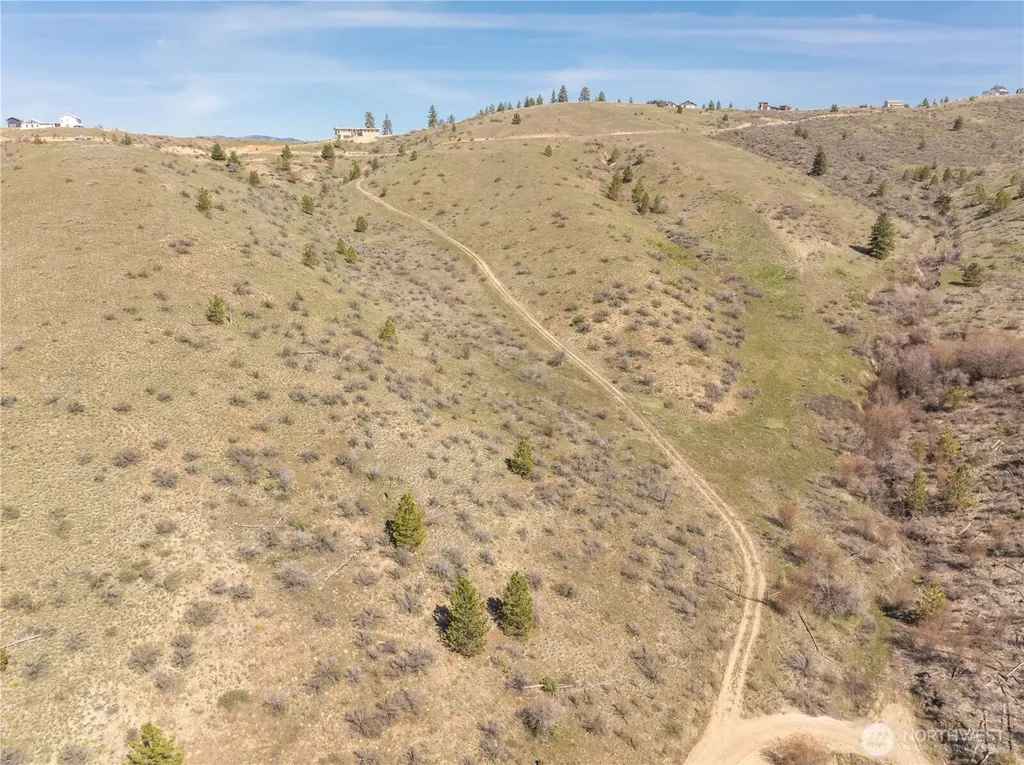 295 Hawks Ridge Road Chelan WA 98816