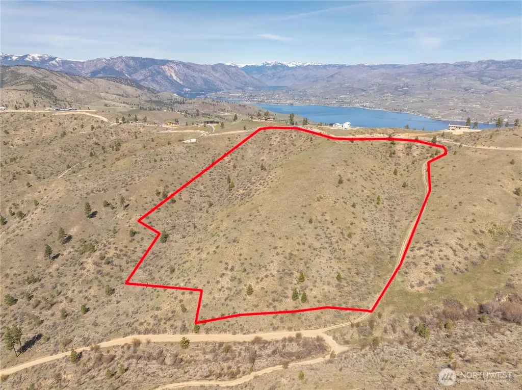 295 Hawks Ridge Road Chelan WA 98816