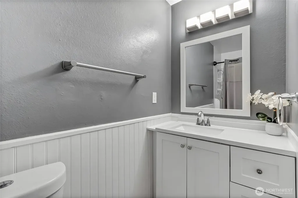5310 66th Avenue W University Place WA 98467