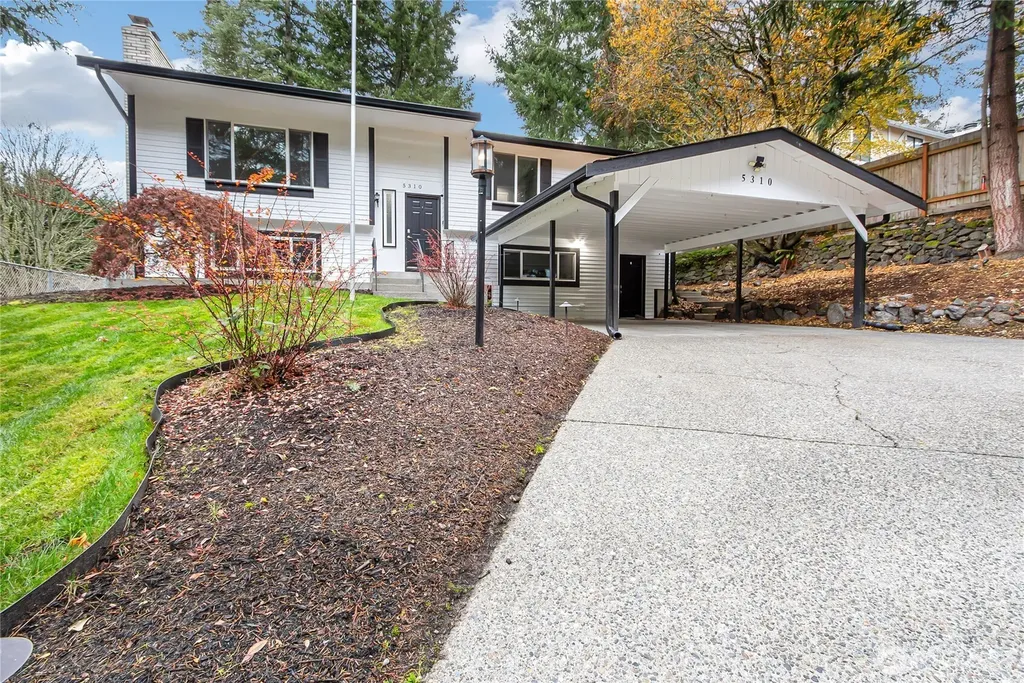 5310 66th Avenue W University Place WA 98467