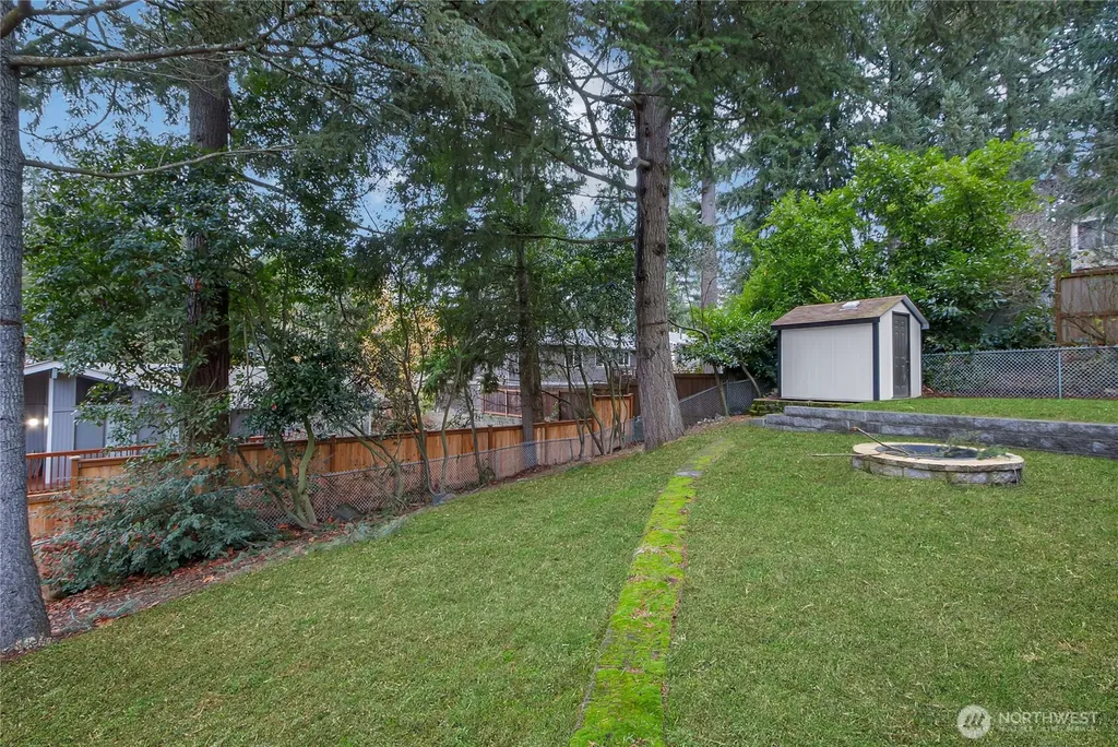 5310 66th Avenue W University Place WA 98467