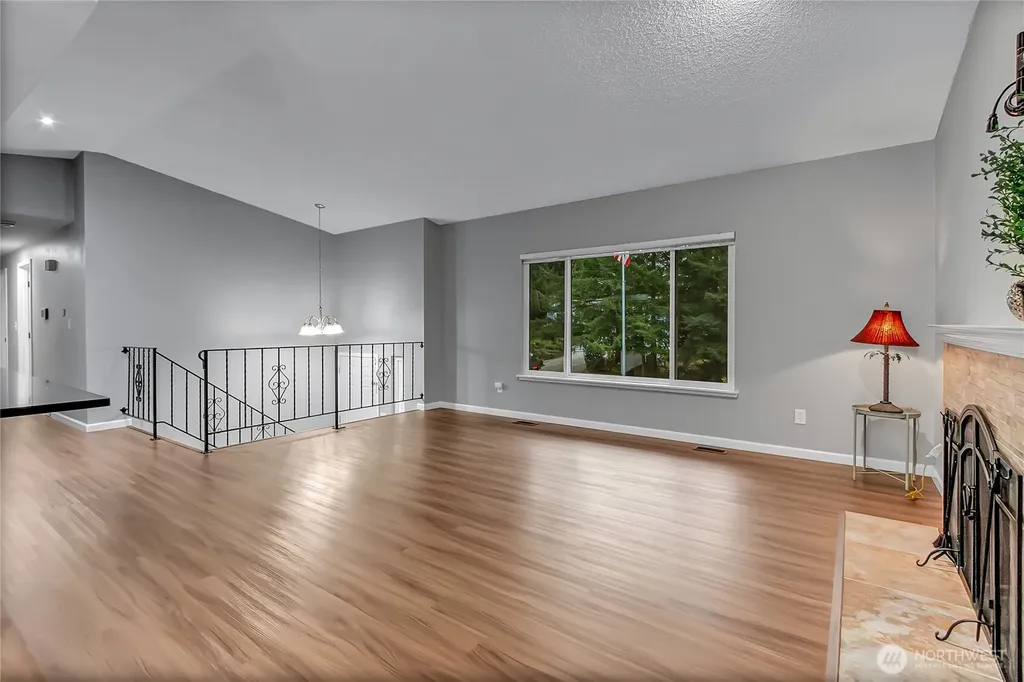 5310 66th Avenue W University Place WA 98467