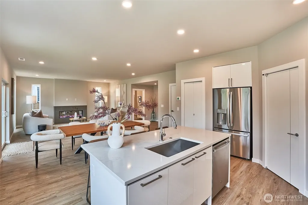1525 138th Street E Tacoma WA 98445