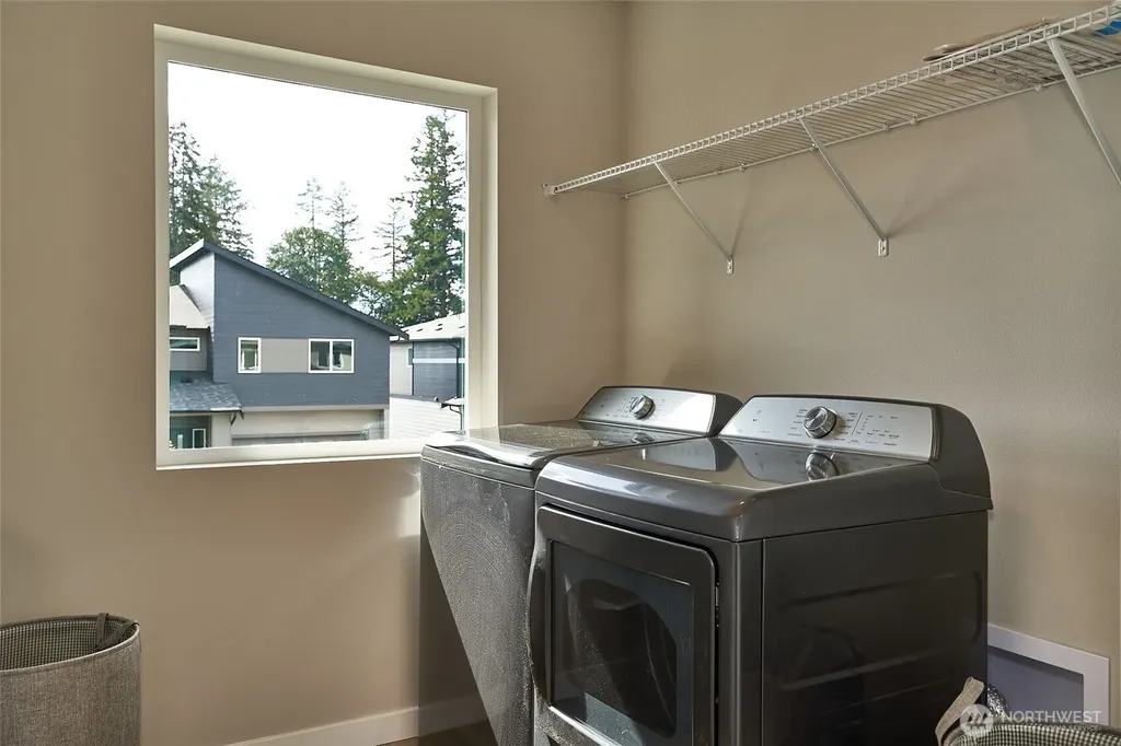 1525 138th Street E Tacoma WA 98445