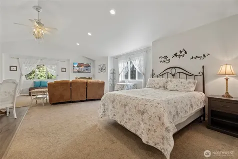 22068 Mcmurray Shore Drive Mount Vernon WA 98274