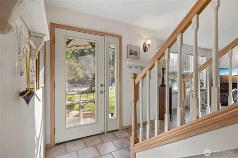 22068 Mcmurray Shore Drive Mount Vernon WA 98274