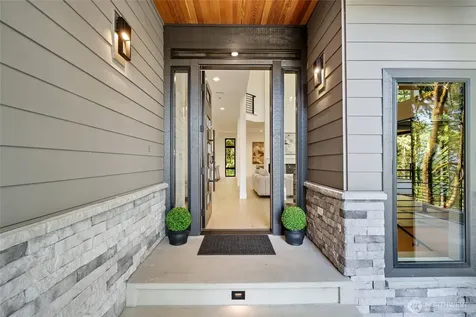 17720 SE 63rd Place Bellevue WA 98006