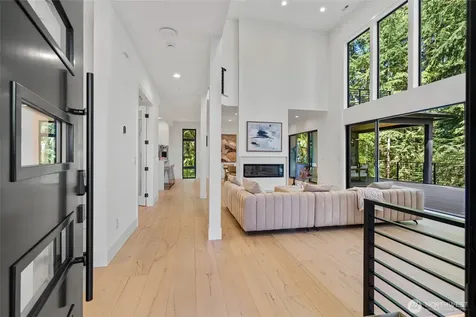 17720 SE 63rd Place Bellevue WA 98006