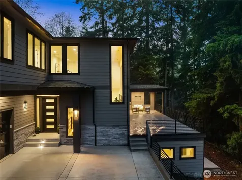 17720 SE 63rd Place Bellevue WA 98006