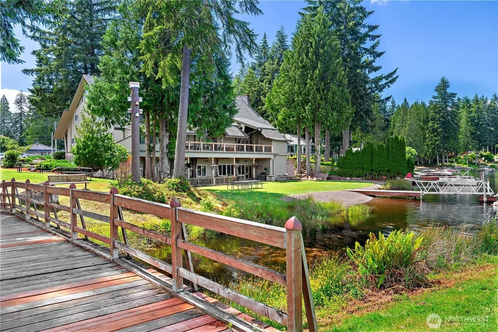 310 E Olde Lyme Road Shelton WA 98584