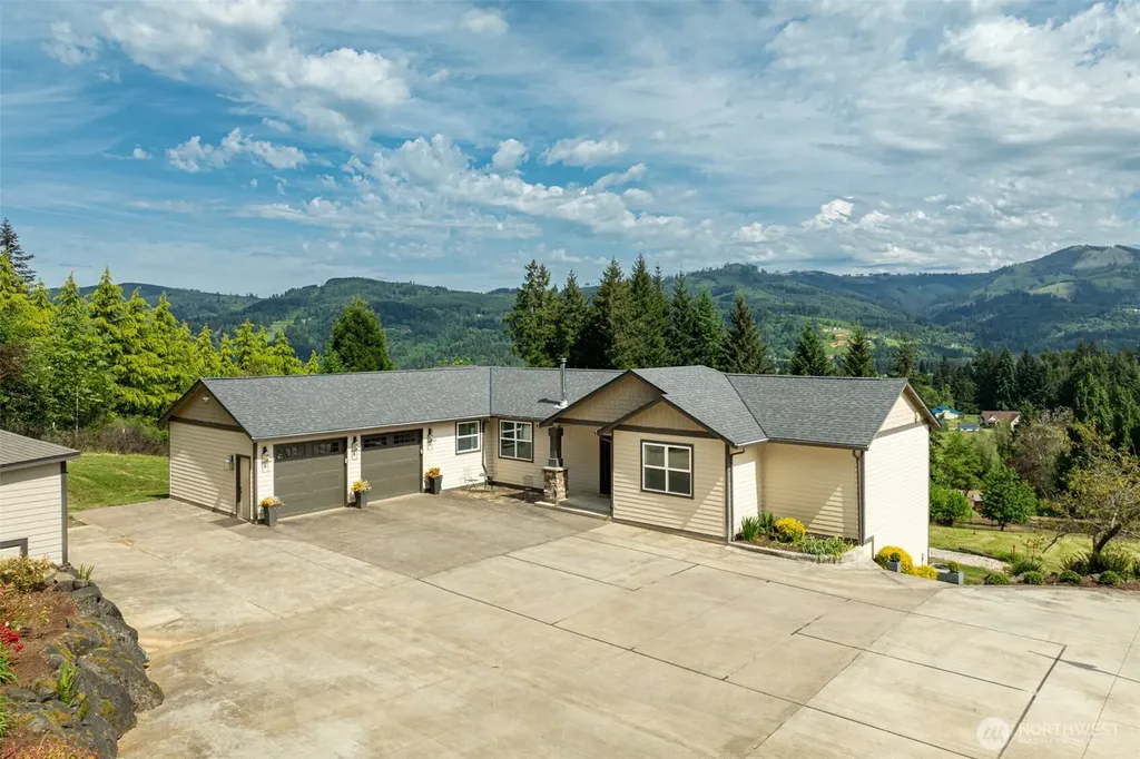 3900 NE 425th Street Woodland WA 98674
