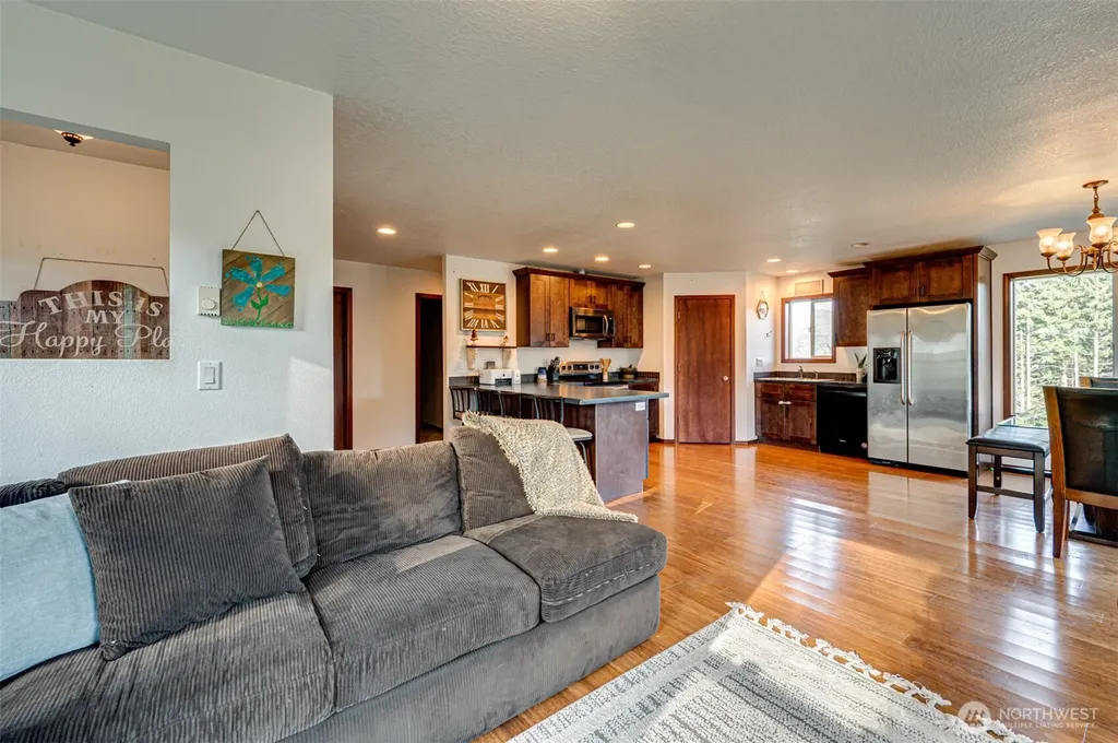 3900 NE 425th Street Woodland WA 98674