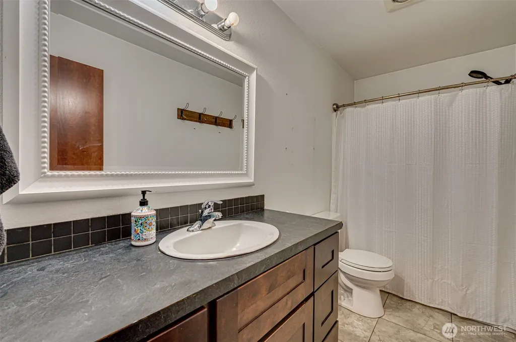 3900 NE 425th Street Woodland WA 98674