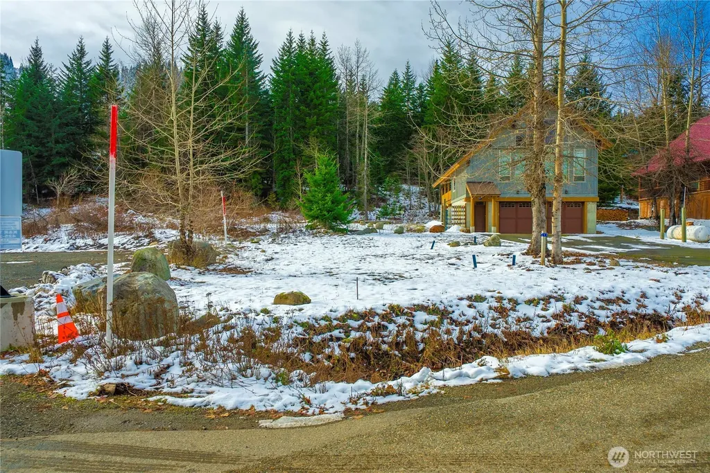 6 Xxxxx Hyak Dr E Snoqualmie Pass WA 98068