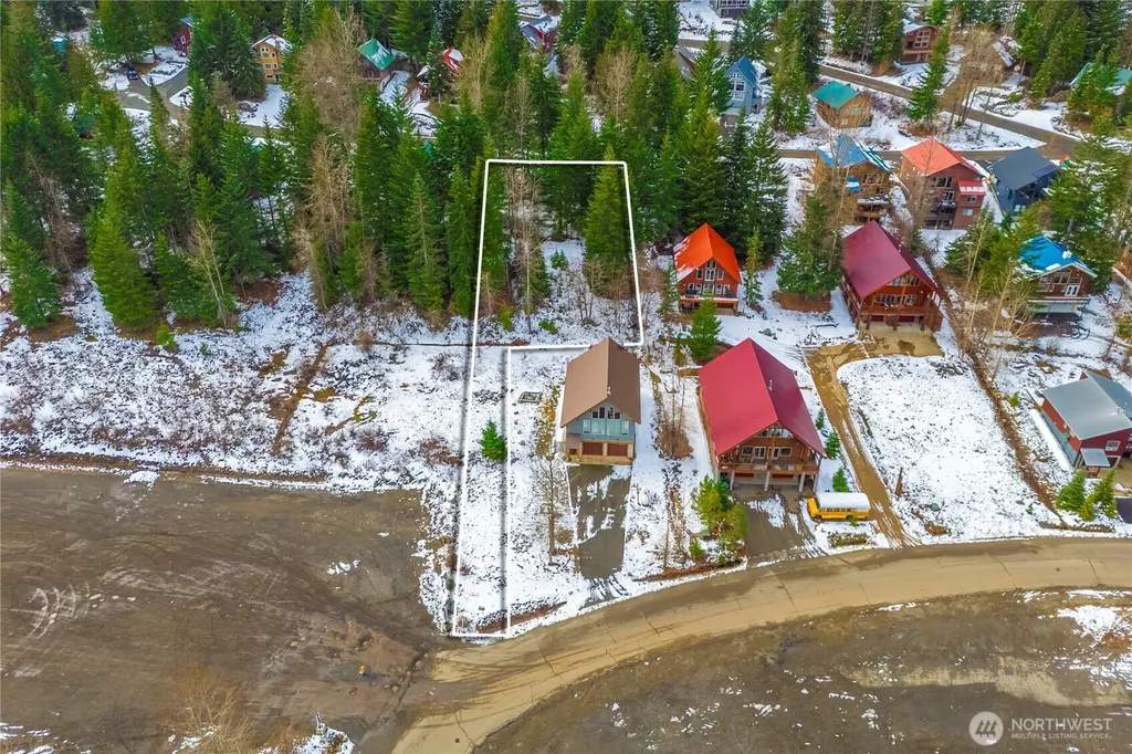 6 Xxxxx Hyak Dr E Snoqualmie Pass WA 98068