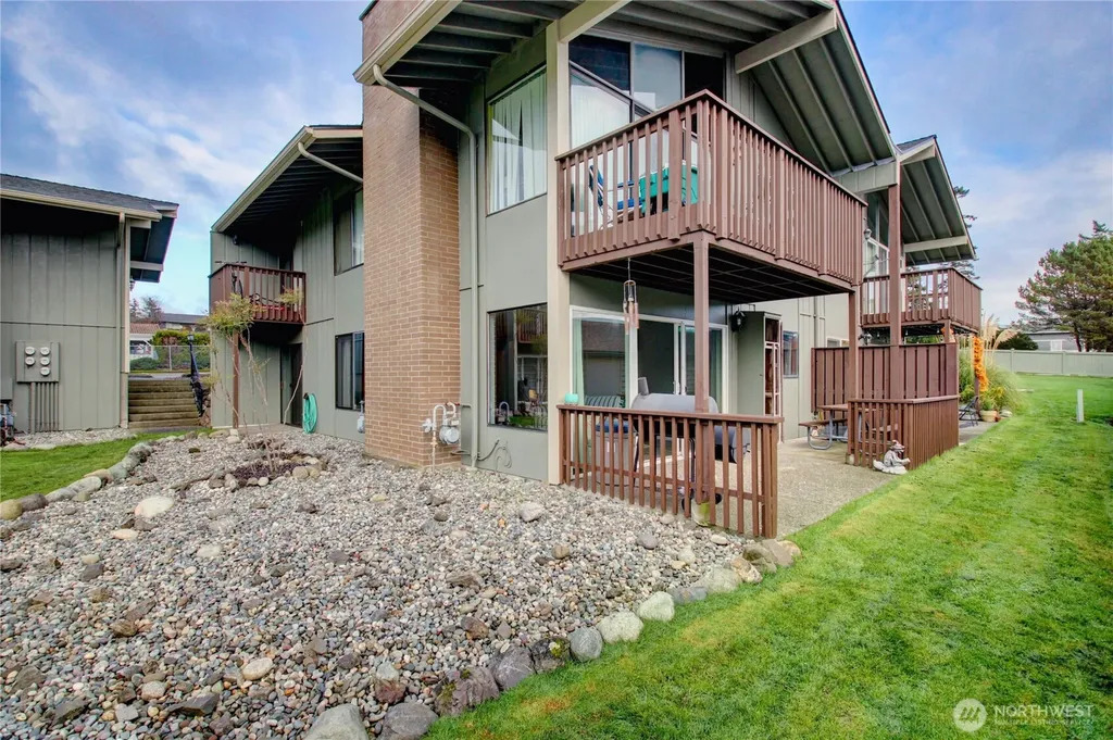 1710 Skyline Way Anacortes WA 98221